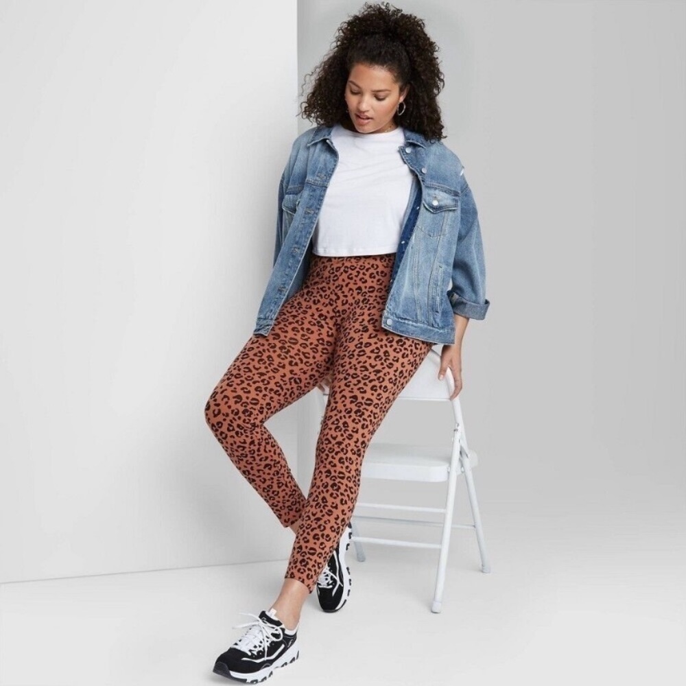 Wild Fable Leopard High Rise Leggings - Picture 3 of 8